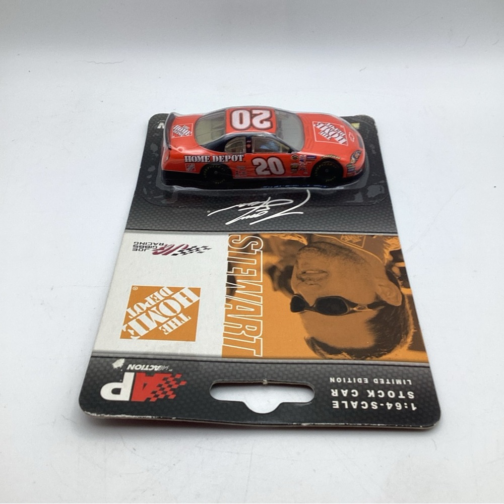 Pit Stop Tony Stewart Home Depot 1:64 Stock Car #20 New In Package - Picture 5 of 7